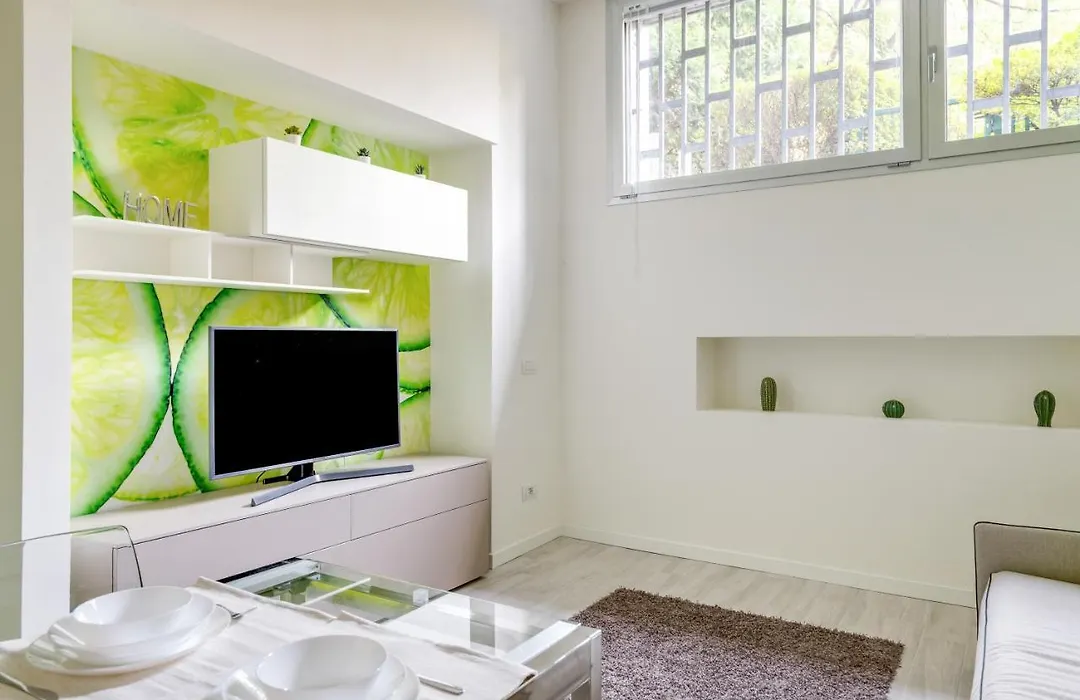 Modernissimo Loft in Porta Romana, a 200m dalla Bocconi-1